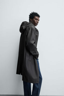 RUBBERISED HOODED PARKA