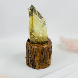 Кристалл из Цитрина на подставке