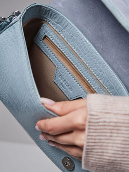 Сумка замшевая на плечо Deboro 30791 голубая вода