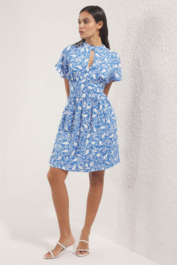 Mavi Etegi Belden Ac?lan Sal Desen Mini Dokuma Elbise TWOSS25EL00575