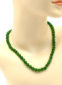 Бусы из камня кальцита граненые 8мм цв.нефрит, 48см