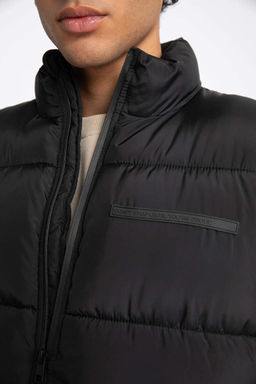 Надувной жилет Slim Fit с высоким воротником Надувной жилет - Defacto фото 7