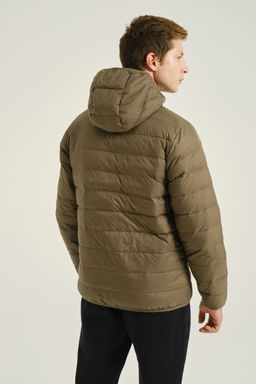 Пуховик лёгкий с капюшоном Темно-зеленый