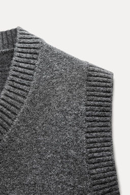 PLAIN KNIT SLEEVELESS JUMPER - Zara фото 6