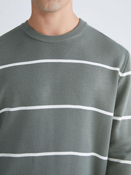 Bisiklet Yaka Uzun Kollu ?izgili Erkek Triko Kazak