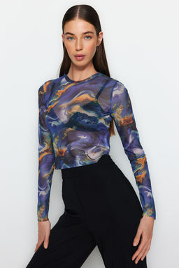 Trendyolmilla Pembe Bask?l? Tul Fitted/Vucuda Oturan Crop Esnek Orme Bluz TWOAW24BZ00030
