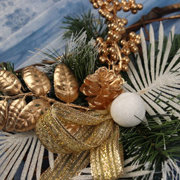 Украшение новогоднее «Зимнее волшебство. Ажурная ветка на колокольчике», 31×26 см