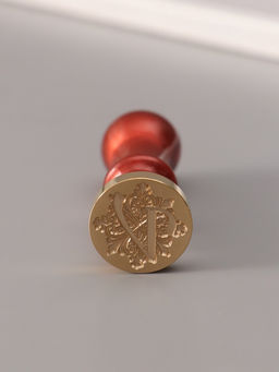 Печать для сургуча с пластиковой ручкой «Буква V на вензеле», 2.5×2.5×6.3 см