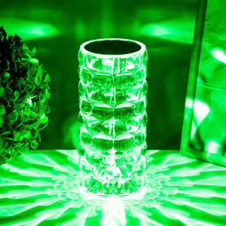 Настольная лампа с ПДУ Призма LED RGB сенсорная АКБ 8?8?18 см RISALUX