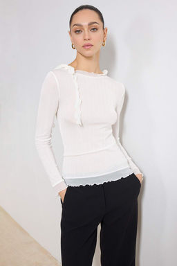 Ekru Transparan Fitted/Vucuda Oturan Uzun Kollu Volanl?/F?rf?rl? Dokulu Orme Bluz TWOSS26BZ00201