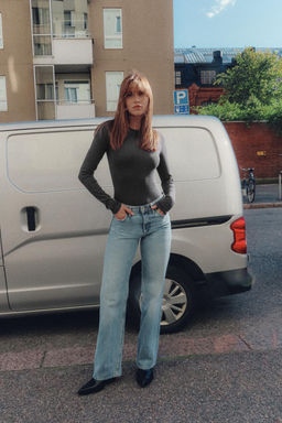 TRF WIDE LEG MID-WAIST JEANS - Zara фото 11