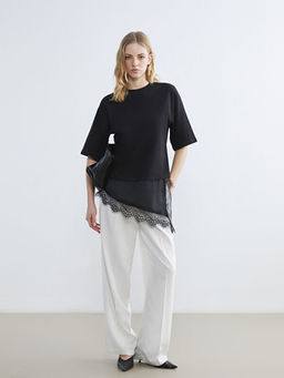 Bisiklet Yaka Dantel Detayl? Kad?n Ti??rt