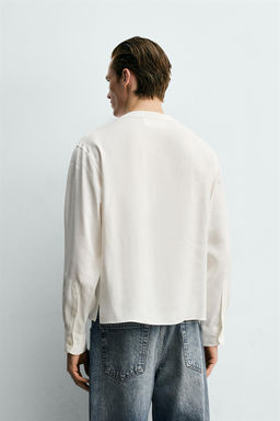 CAMISA FLUIDA CUELLO PICO / Blanco - Zara фото 3