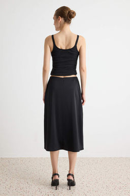 Siyah Saten Midi Dantel Detayl_ Etek TWOAW27ET00027 - Trendyolmilla фото 4