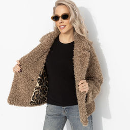 Розыгрыш. Полупальто из экомеха, Слишком заметна (oversize, 50-56)