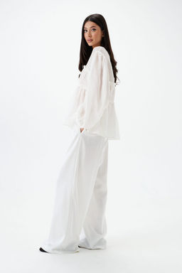 Блузка Annete А2142 свободного кроя белая из рами фото 6