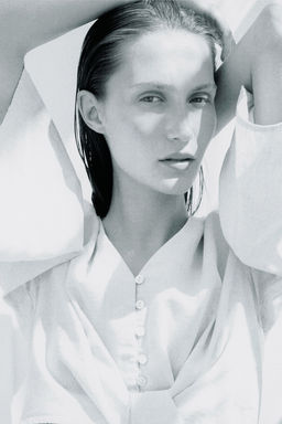 Blusa con nudo decorativo - H&m фото 3