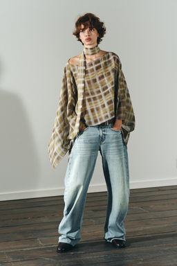 CHECK SCARF CAPE