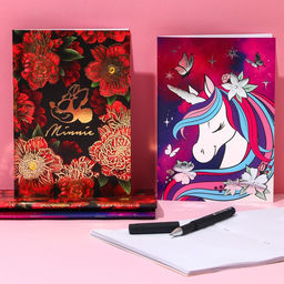 Блокнот А5, 40 листов, на скрепке, в точку, тиснение серебро, «Минни Маус и единорог»