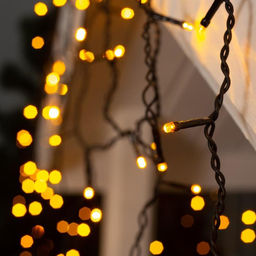 Гирлянда «Бахрома» 3×0.6 м, IP44, УМС, тёмная нить, 160 LED, свечение жёлтое, 220 В