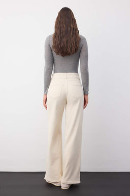 Wardrobe Essentials Ekru Yuksek Bel Cep Detayl? Comfort Esnek Wide Leg Palazzo Jeans TWOAW26JE00120 - Trendyolmilla фото 4