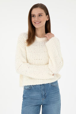 Женский кремовый свитер с круглым вырезом Неожиданная скидка в корзине