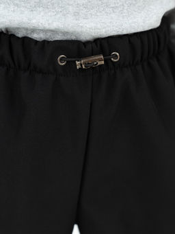 Брюки демисезонные черные