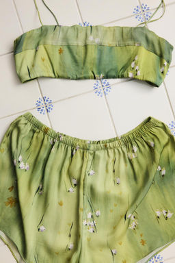 SATIN FLORAL PRINT SHORTS - Zara фото 2