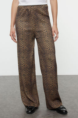 TRENDYOLMILLA Camel Leopar Bask?l? Triko Pantolon TWOAW25PL00001 фото 3