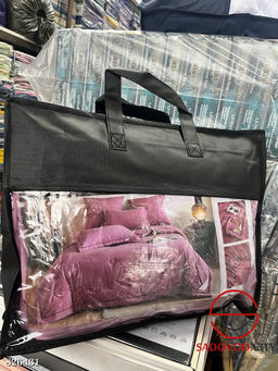 Комплект постельного белья и одеяла