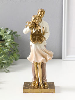 Сувенир полистоун "Молодая семья и покупка дома" 25,5 см