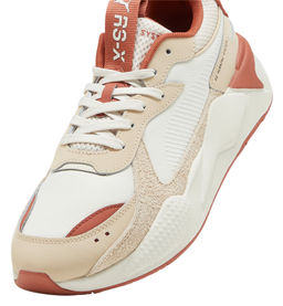 Кроссовки взрослые