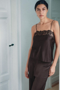 SATIN TOP WITH LACE
