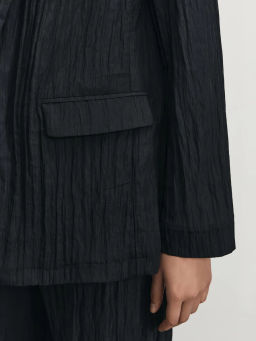 Жакет свободного кроя из жатой ткани / Zarina  фото 7