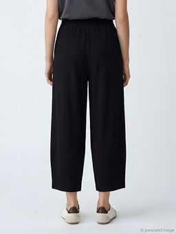 Beli Lastikli Dokulu Kad?n Pantolon