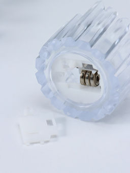 Цена за 2 шт. Светодиодная свеча LED - ночник RISALUX «Снежная королева», от батареек 3×LR1130, прозрачный, 5.5×5.5×5 см