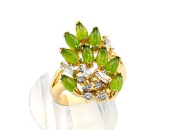 Кольцо нефрит гроздь Размер 16