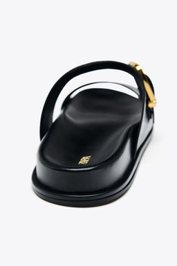 BUCKLED FLAT SANDALS