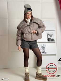 Куртка женская с меховым воротником