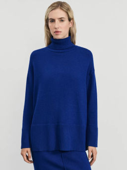 Джемпер из вискозы с разрезами по бокам / Zarina  фото 4