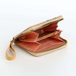 Кошелёк женский на молнии с ремешком, лакированный, синий