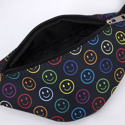 Сумка детская поясная NAZAMOK kids Смайл 20 см х 10 см х 6 см  фото 5