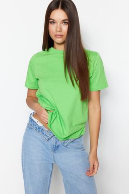 TRENDYOLMILLA Beyaz %100 Pamuk Regular/Normal Kal?p K?sa Kollu Basic Bisiklet Yaka Orme T-Shirt TWOSS23TS00000  фото 18