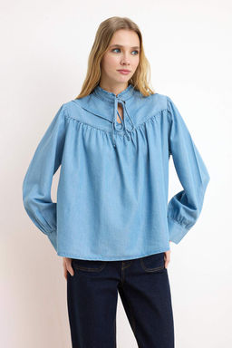 Mavi %100 Tencel Yakas? Baglama Detayl? Relaxed Fit Denim Bluz TWOSS26BZ00062 - Trendyolmilla фото 2