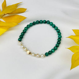 Браслет из Малахита и Жемчуга со вставкой "Сердце" 17 см