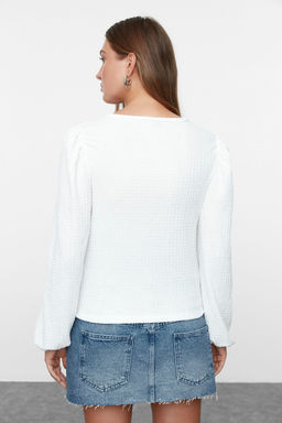 Beyaz Dokulu Regular/Normal Kal?p Uzun Kollu Esnek Orme Bluz TWOAW25BZ00226 - Trendyolmilla фото 5