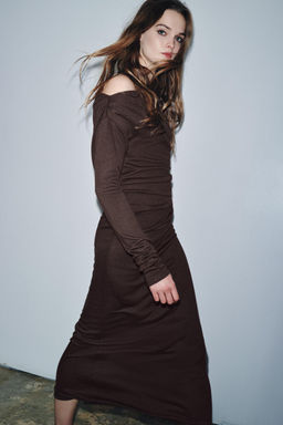 SOFT DRESS WITH BROOCH - Zara фото 3