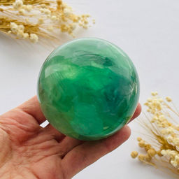 Шар из Флюорита