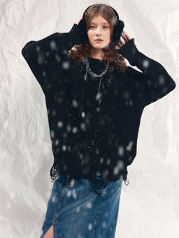 Джемпер женский черный с рваными деталями