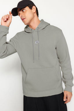 TRENDYOL MAN Siyah Regular/Normal Kesim Kapusonlu Etiketli Ici Polar/S?cak Tutan Sweatshirt TMNAW24SW00076 - Trendyolmilla фото 17